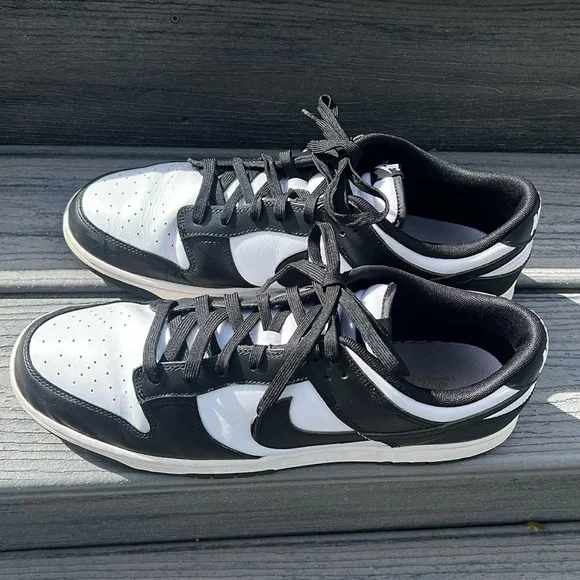 Nike Dunk low Panda Men's Black and White Sneakers in men’s size 14 good condn - Picture 5 of 8